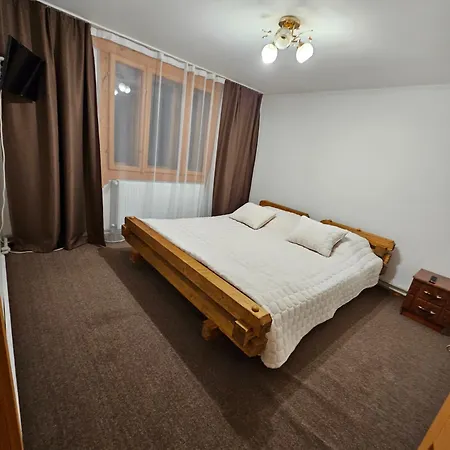 Jaktstuga буковик